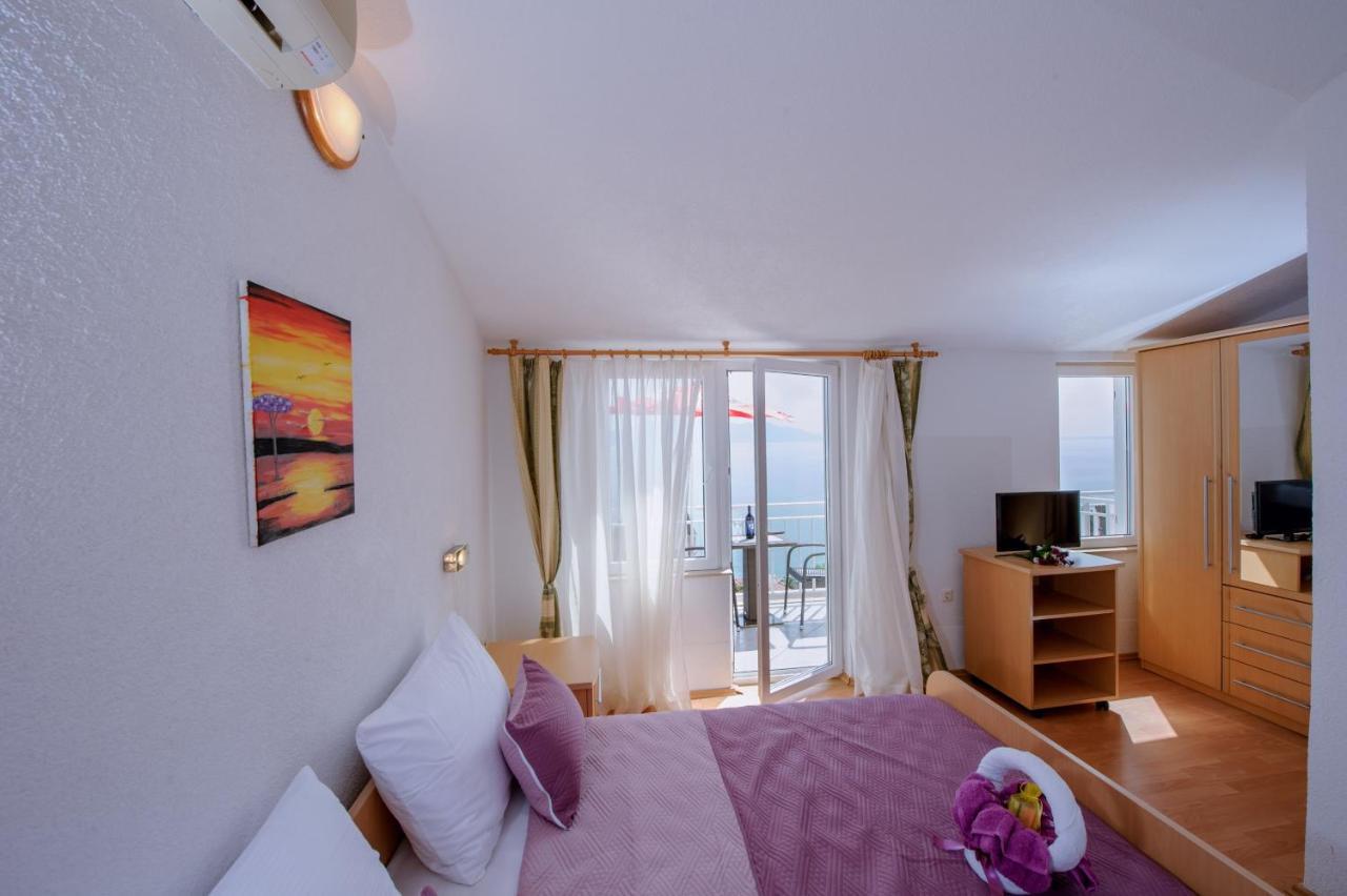 Pension Maric Rooms Brist Esterno foto
