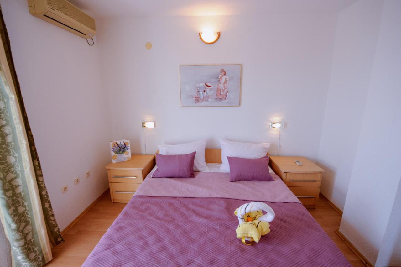 Pension Maric Rooms Brist Esterno foto