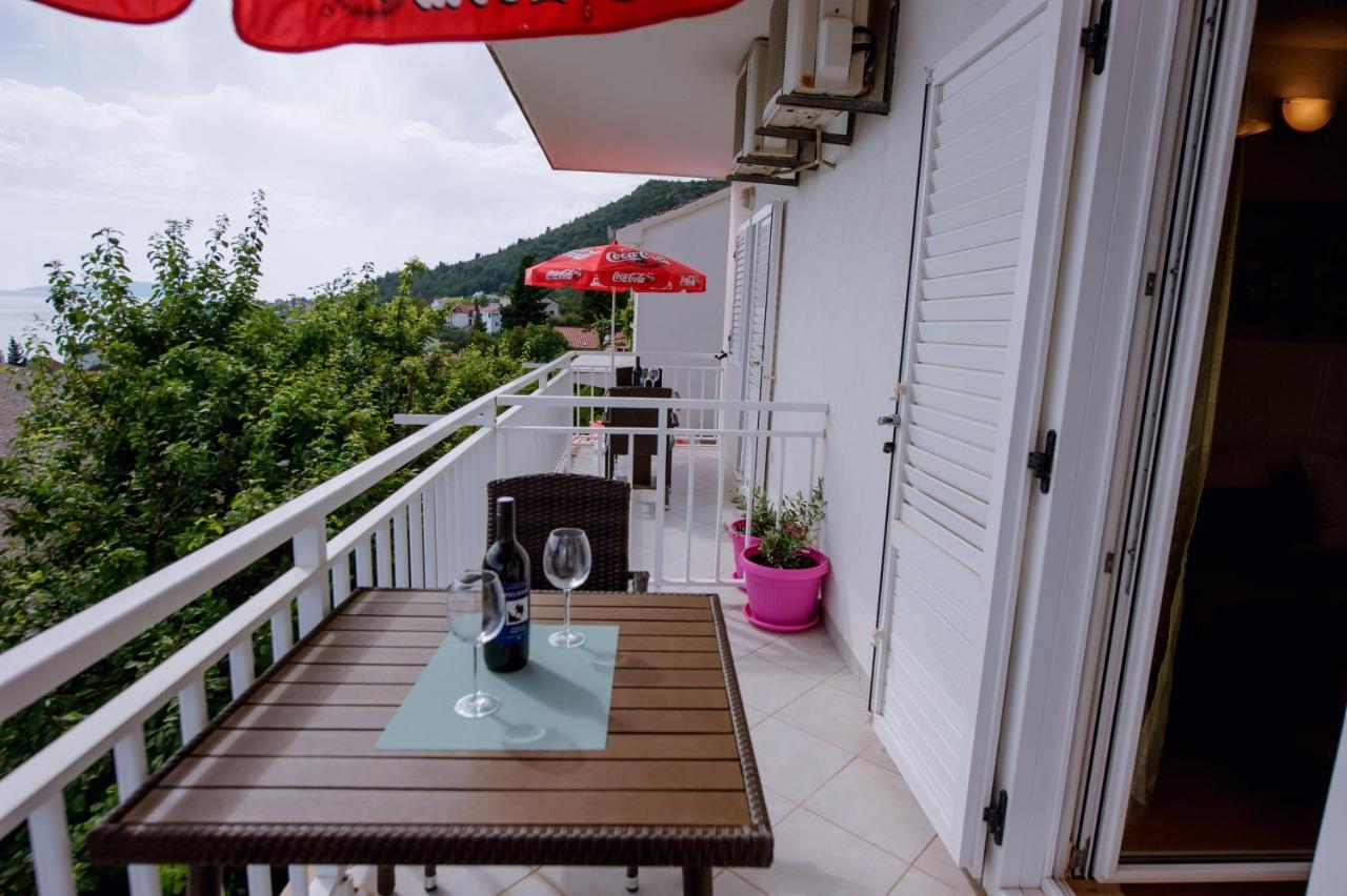 Pension Maric Rooms Brist Esterno foto